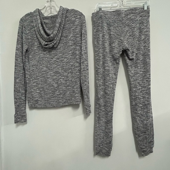 Ardene Super-lightweight sweatsuit - Picture 2 of 7